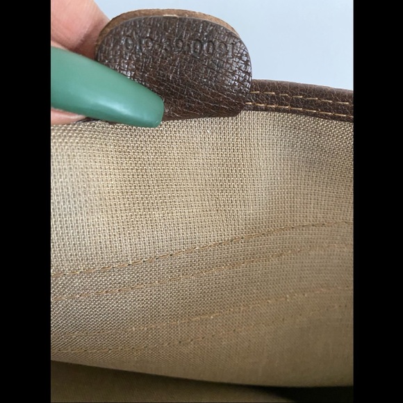 Authentic Vintage Gucci Messenger Bag - Picture 5 of 11